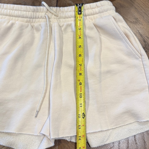 Forever 21 Beige Athletic Shorts - Picture 5 of 7